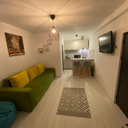 Lili Studio - Saturn Apartment ภายนอก รูปภาพ